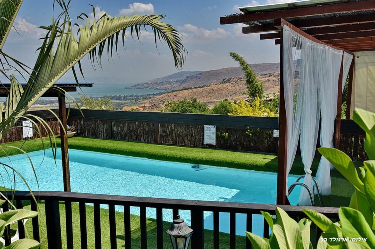 Touchwood Villa Livnim Bagian luar foto