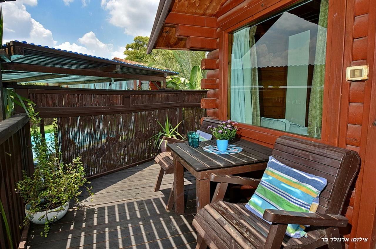 Touchwood Villa Livnim Bagian luar foto